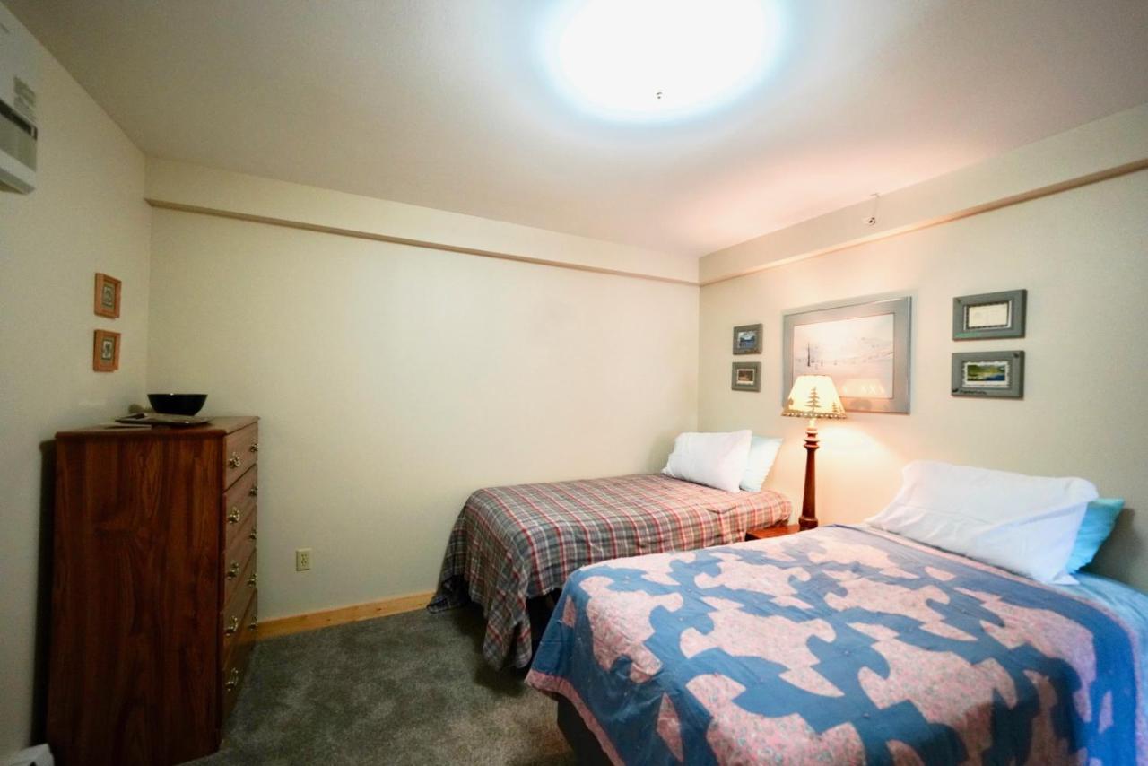 Flat Fish Lodge B&B And Event Center Homer Buitenkant foto