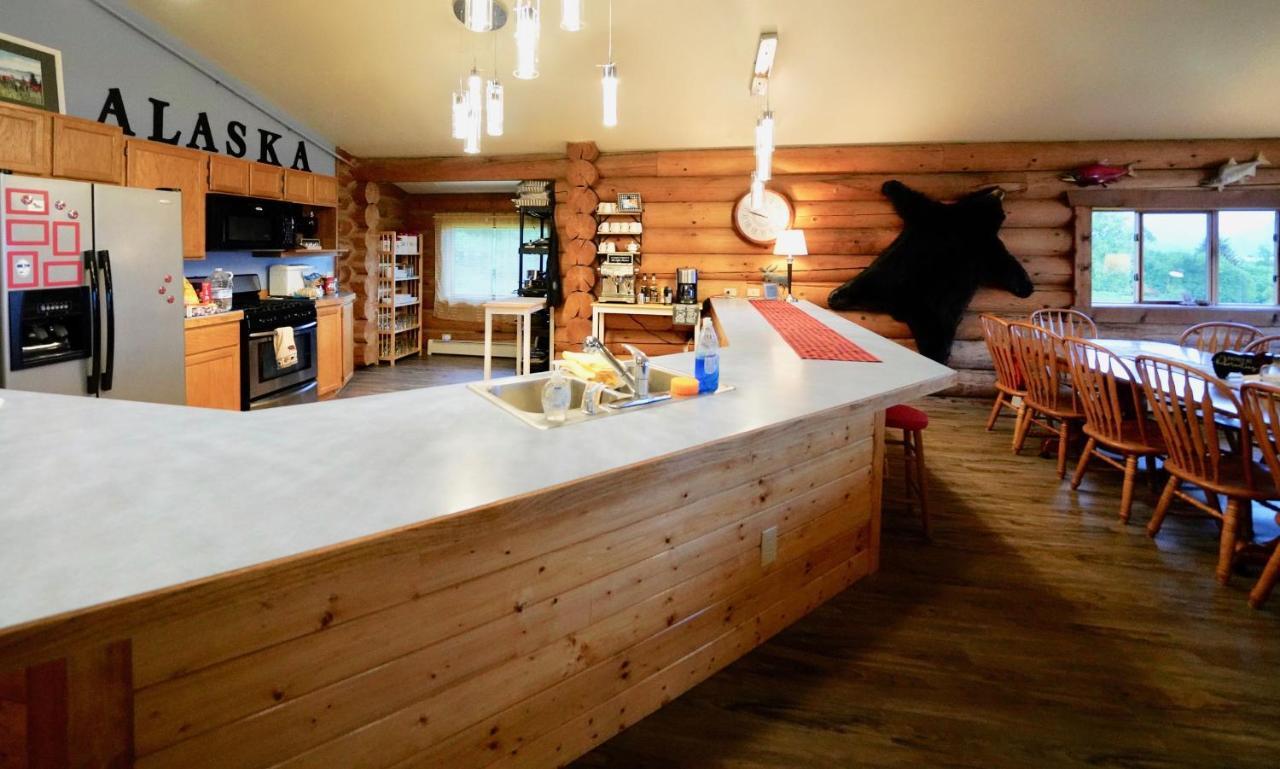 Flat Fish Lodge B&B And Event Center Homer Buitenkant foto