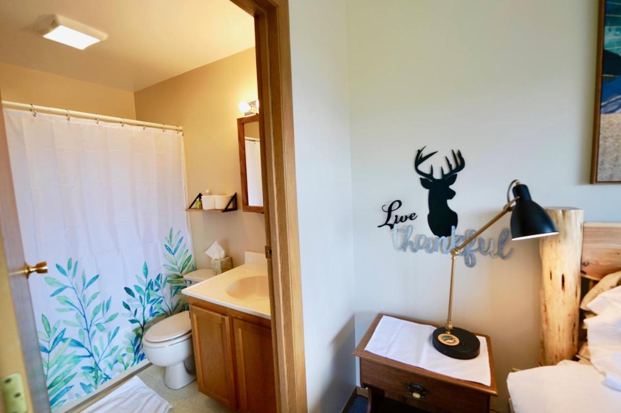 Flat Fish Lodge B&B And Event Center Homer Buitenkant foto